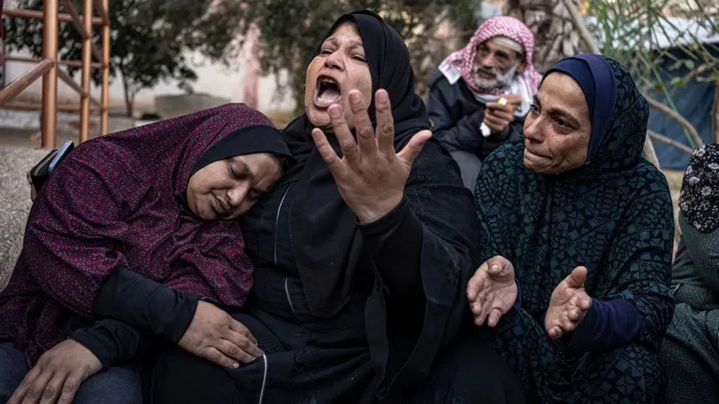 جنگ مدعیان حقوق زنان علیه زنان / چه بر سر زنان فلسطینی در غزه آمده است؟