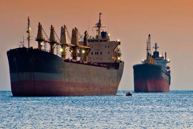 Yemen Prohibits US Crude Oil Exports via Red Sea and Surrounding Waters