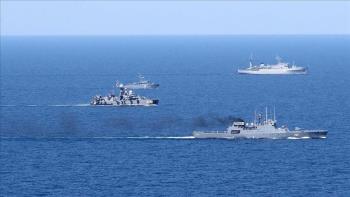 Iran, Russia to Stage Joint Naval Exercise Thursday in The Sea of Oman and Northern Indian Ocean